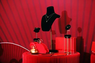 國(guó)際非遺創(chuàng)新主題展點(diǎn)亮2019鹽田購(gòu)物節(jié)，漁具銷售與文化傳承交相輝映